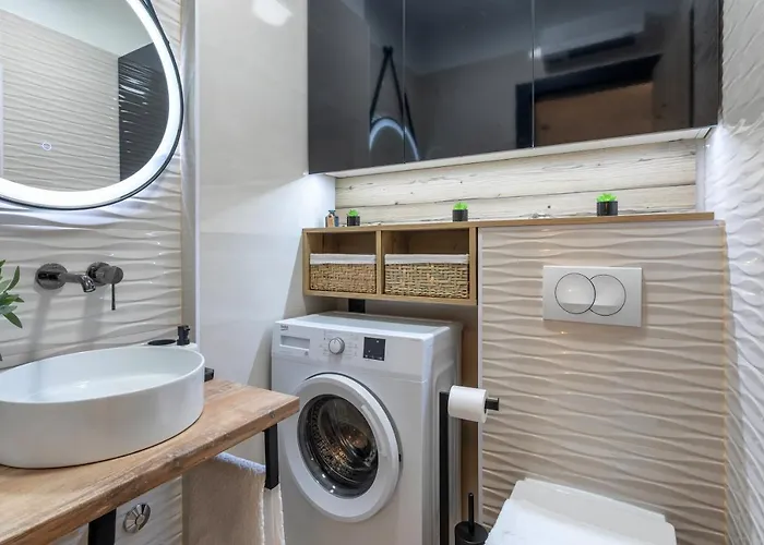 아파트 Teona Luxury With Jacuzzi And Terrace Sea View