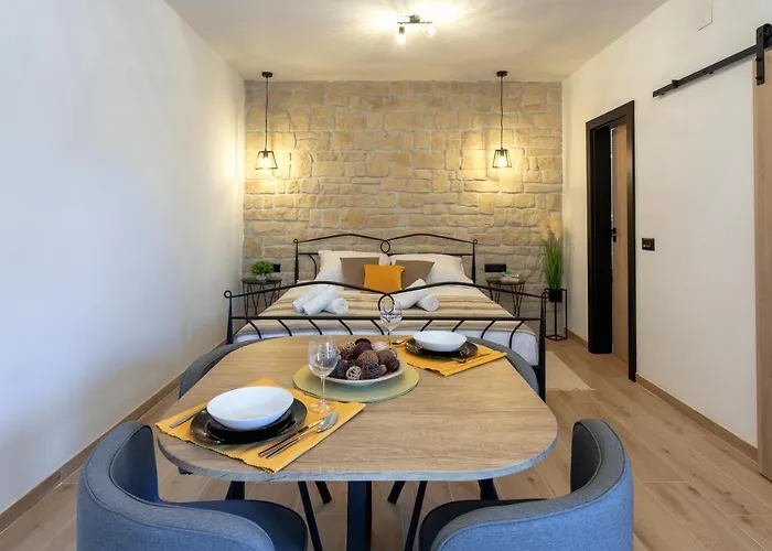 Teona Luxury With Jacuzzi And Terrace Sea View Διαμέρισμα *