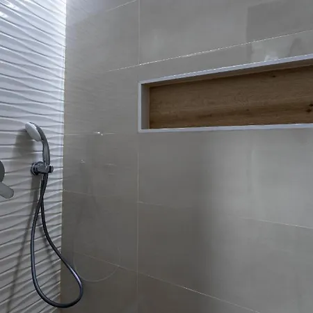 Teona Luxury With Jacuzzi And Terrace Sea View *