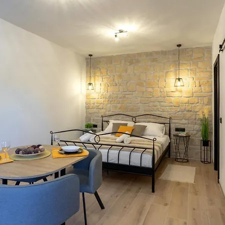 Teona Luxury With Jacuzzi And Terrace Sea View