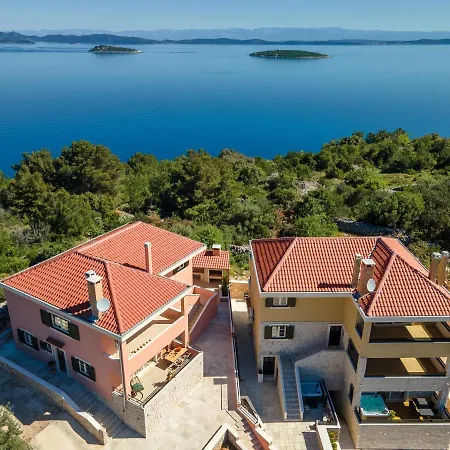 Teona Luxury With Jacuzzi And Terrace Sea View Sali